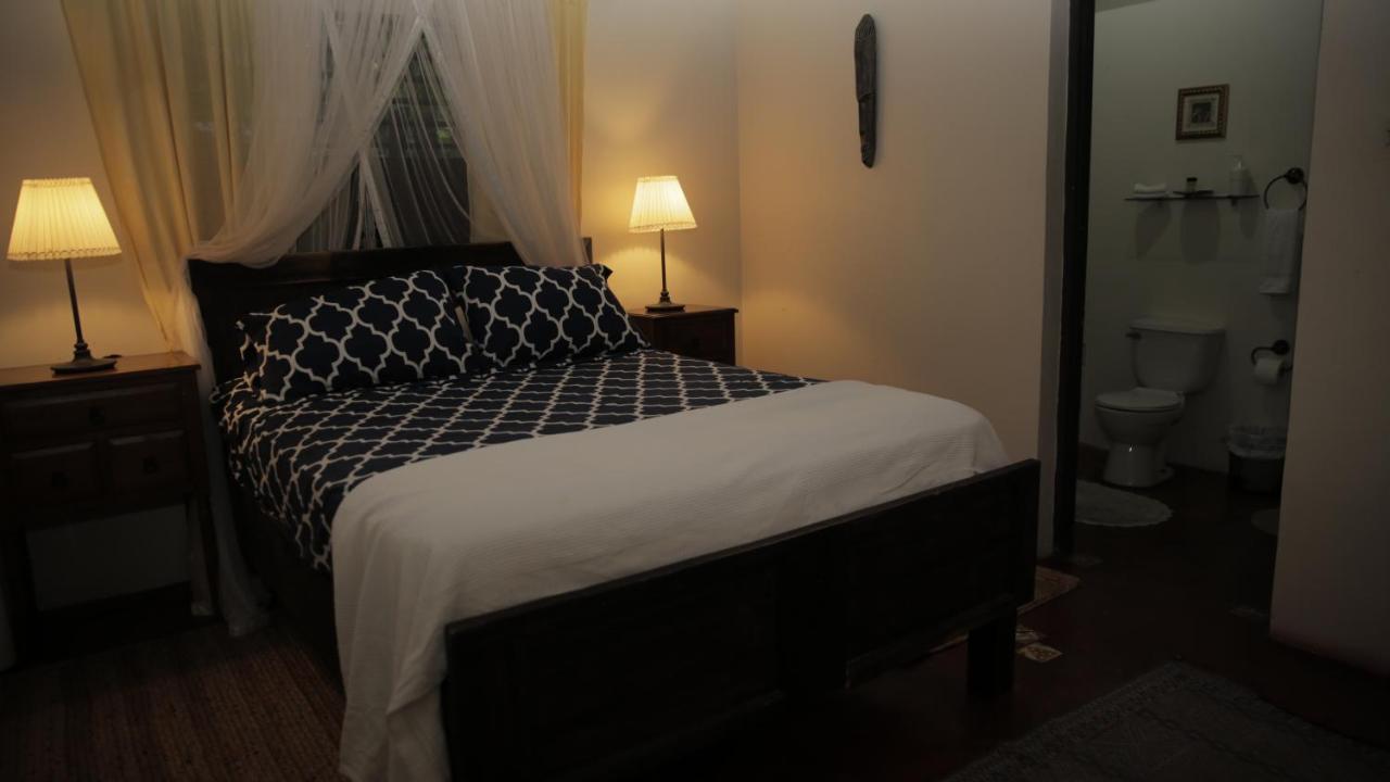 Katamah Beachfront Guesthouse Treasure Beach Cameră foto